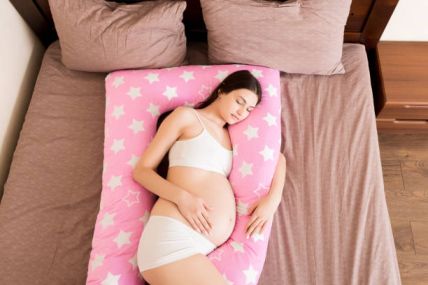 U-Shaped Pregnancy Pillow