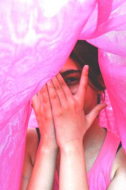 Privacy-Conscious WhatsApp DP for Girls